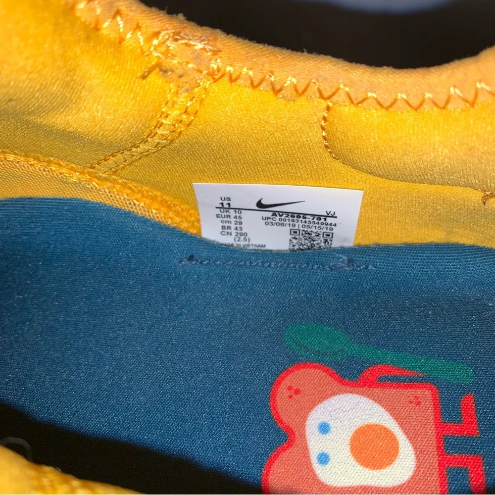 Nike React Presto University Gold Egg Toast Athletic Shoes, size 11. - Picture 5 of 6